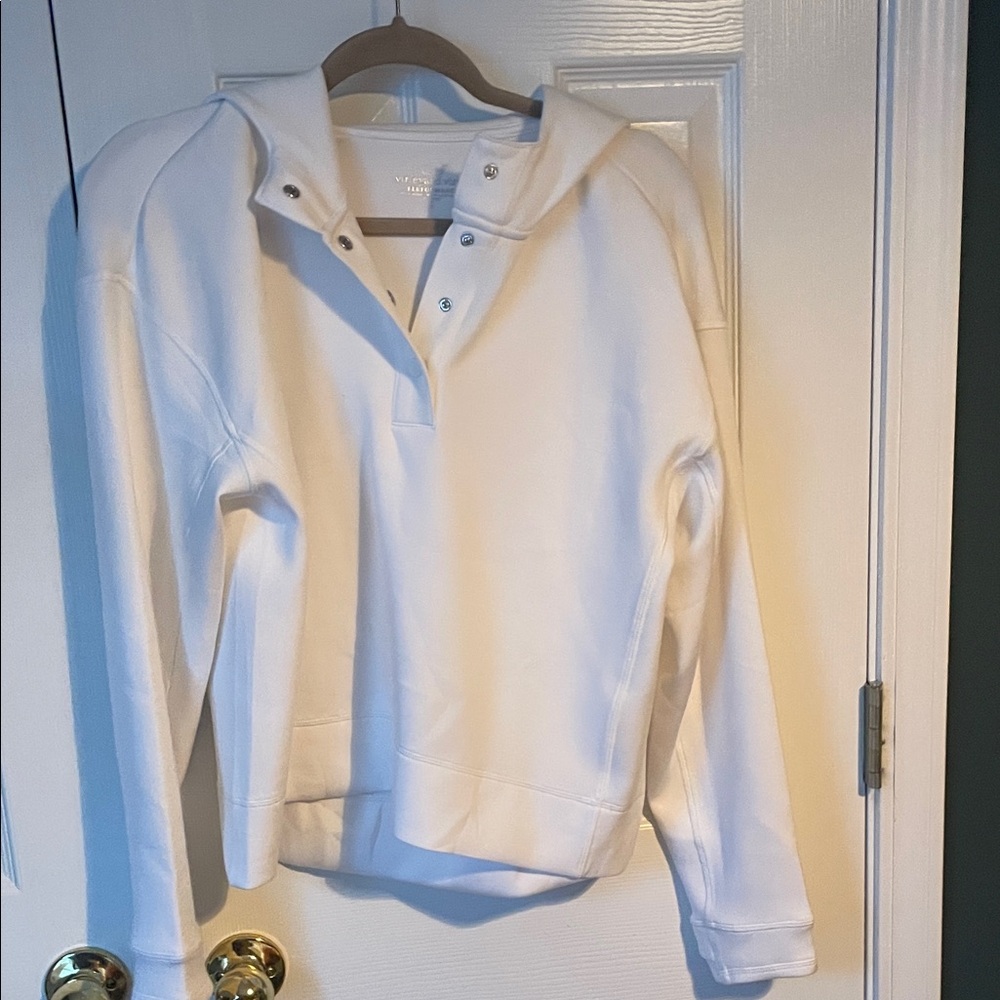 Vineyard Vines Women's Classic White Hoodie